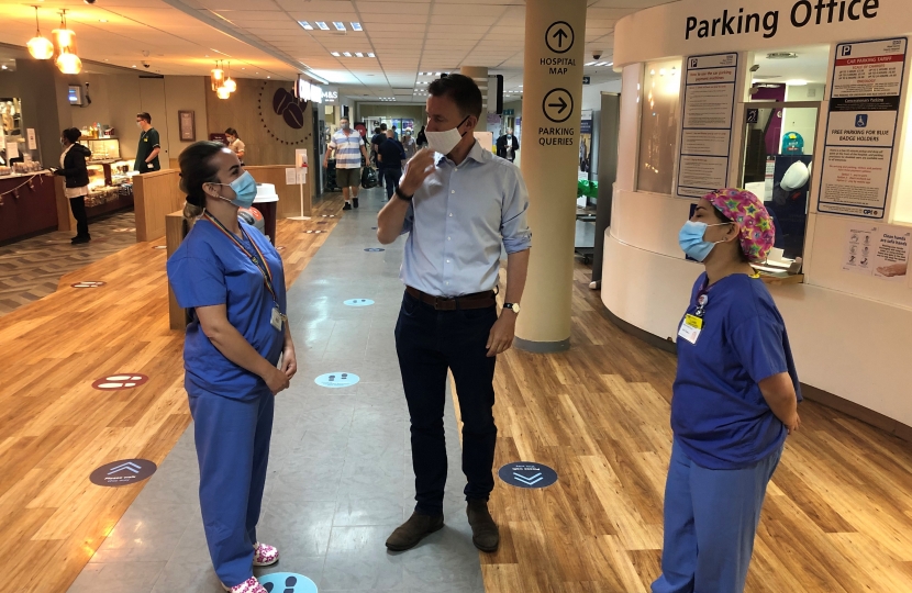 Jeremy Hunt MP  chats to Royal Surrey Nurses